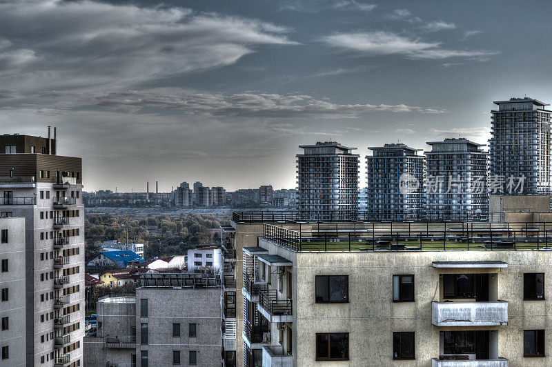 黑暗和阴郁的城市景观- HDR